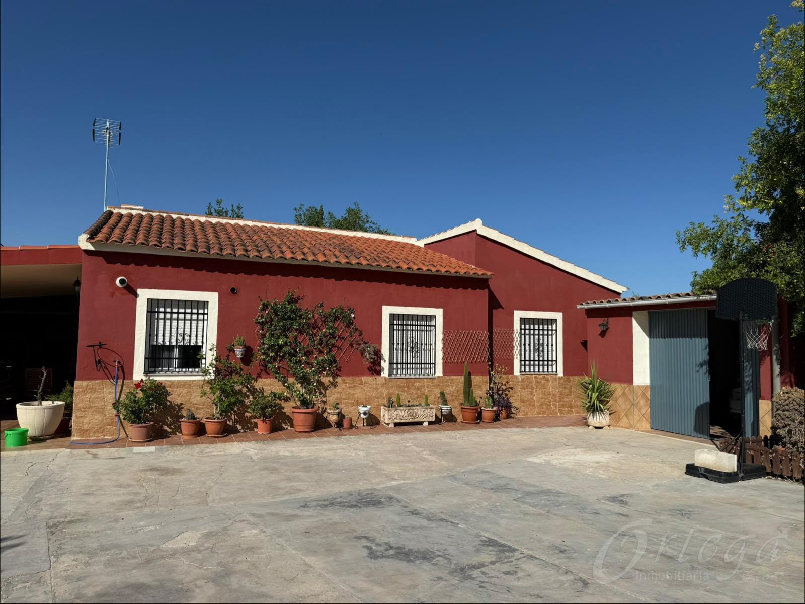 Casa de Campo con P&icirc;scina en Venta Cehegin (Murcia)
