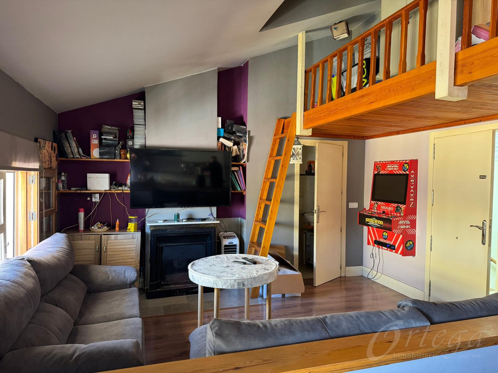 Apartment for Sale in Ceheg&iacute;n &ndash; Cuesta del Parador